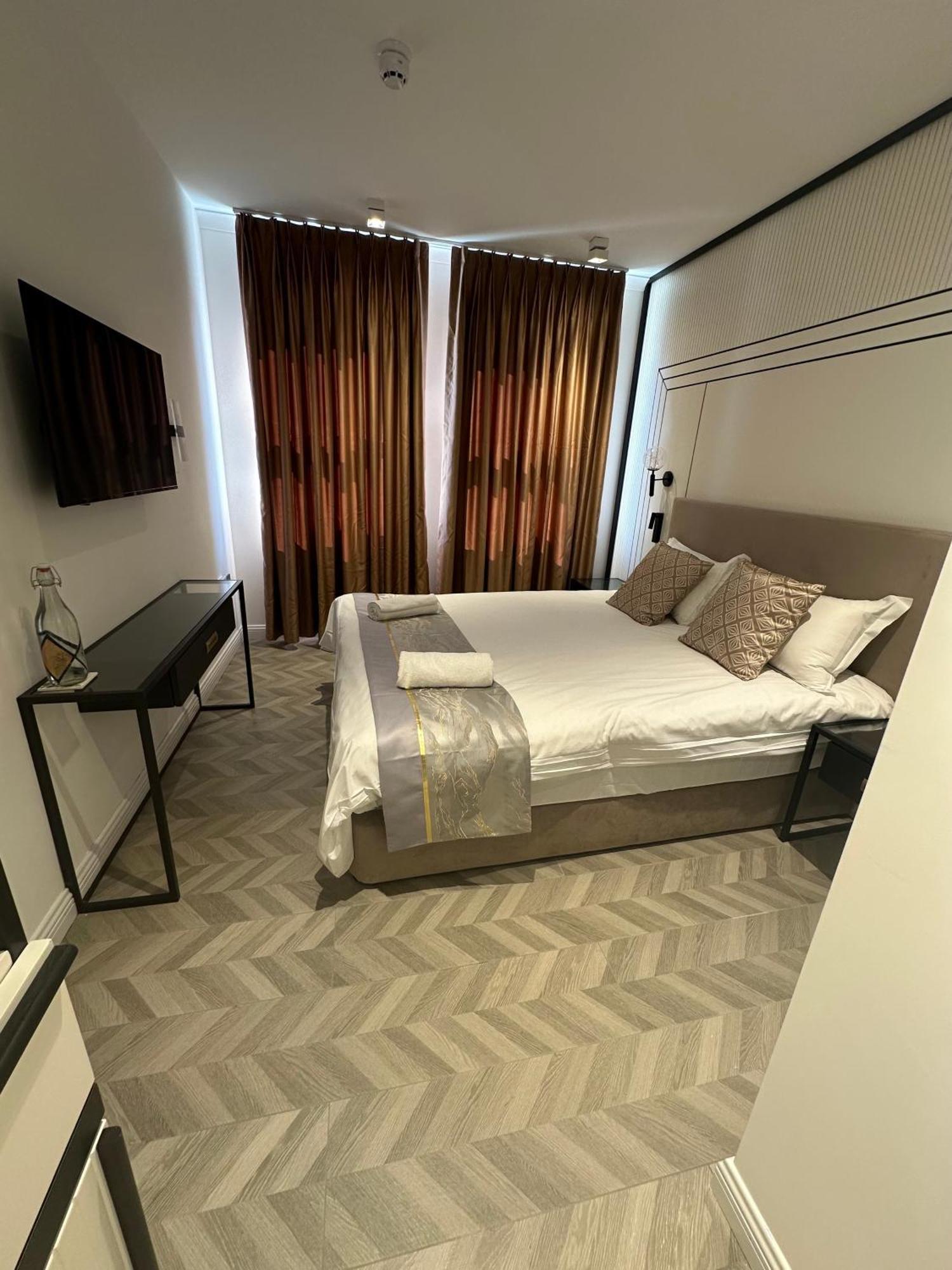 Rosemay Hotel Near London Heathrow Airport Hayes  Ngoại thất bức ảnh